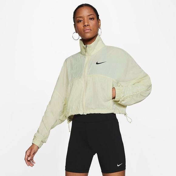 NIKE cropped track jacket- limelight - Picture 3 of 6